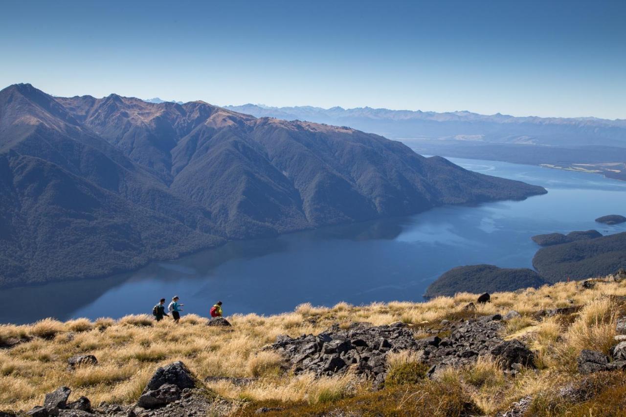 Fiordland Lodge Te Anau Bagian luar foto