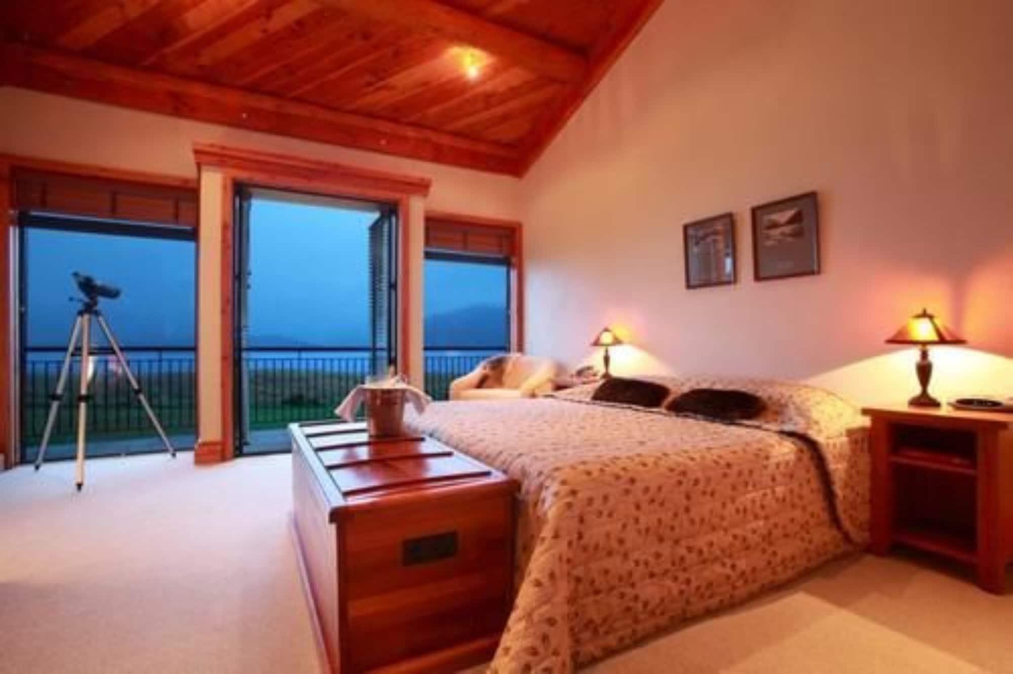 Fiordland Lodge Te Anau Bagian luar foto