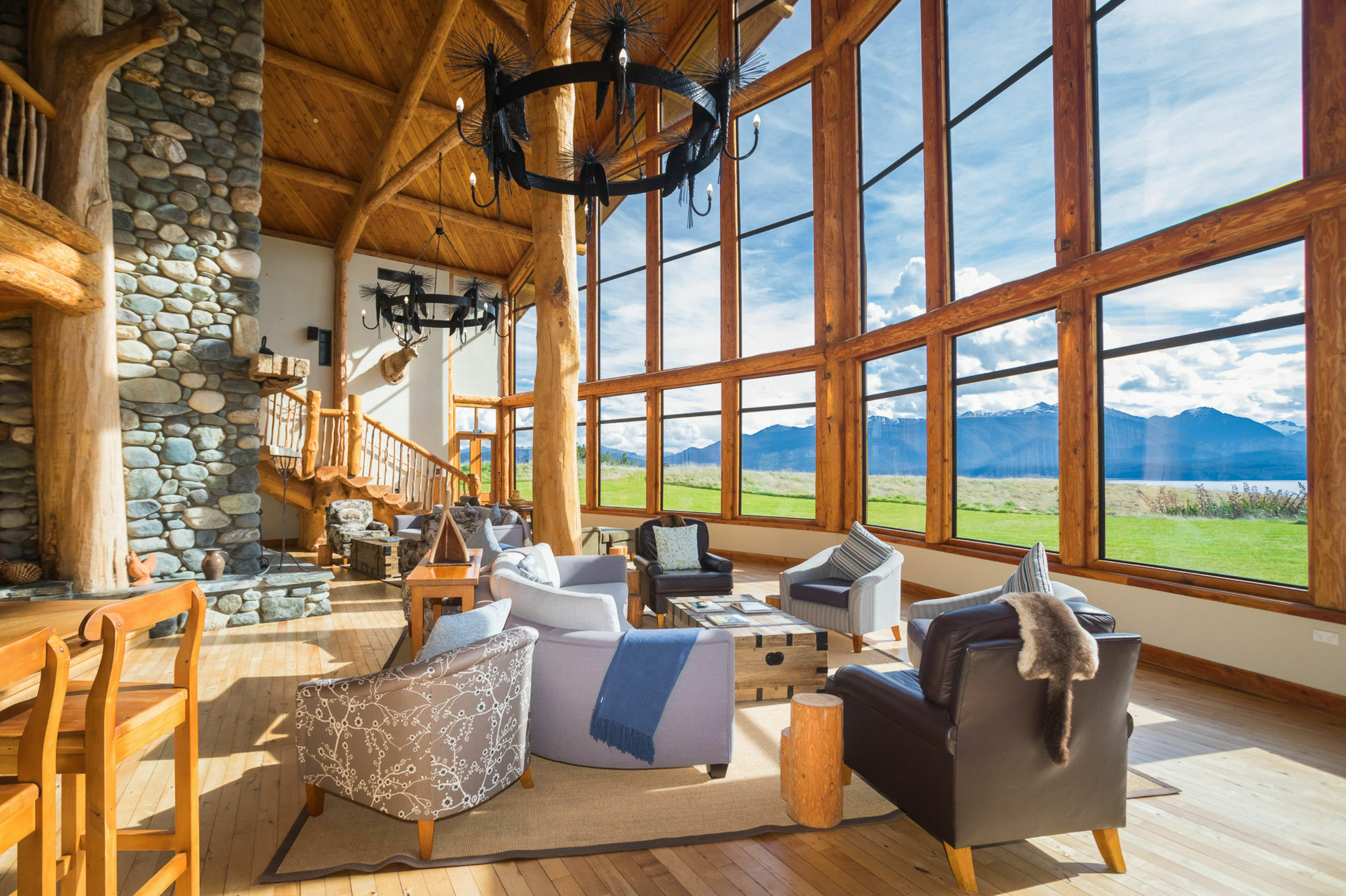 Fiordland Lodge Te Anau Bagian luar foto