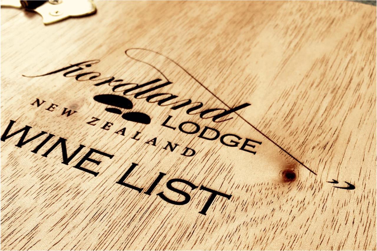 Fiordland Lodge Te Anau Bagian luar foto